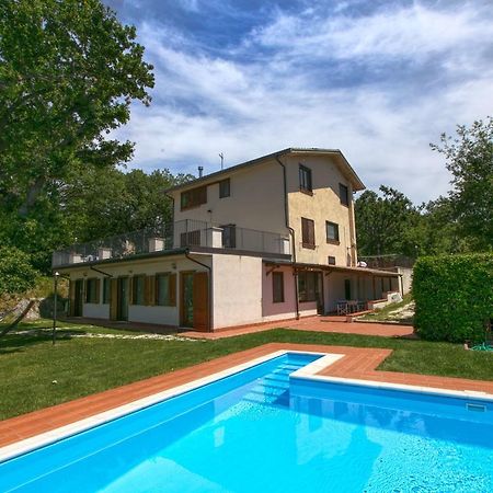Belvilla By Oyo Villa Insieme San Valentino in Abruzzo Citeriore ภายนอก รูปภาพ