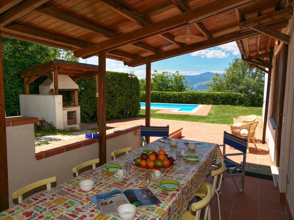 Belvilla By Oyo Villa Insieme San Valentino in Abruzzo Citeriore ห้อง รูปภาพ